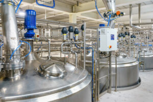 pharmaceutical factory equipment mixing tank on production line in pharmacy industry manufacture factory